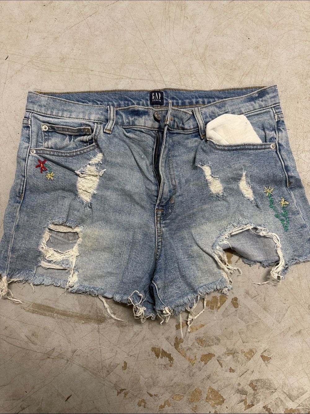GAP Light Blue Distressed Denim Shorts with Embroidered Flowers - Size 32
